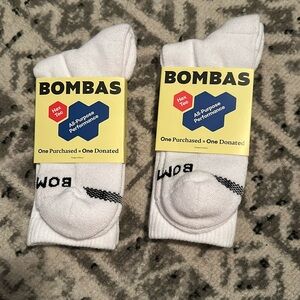 NWT set of two Bombas mid-height all purpose performance socks